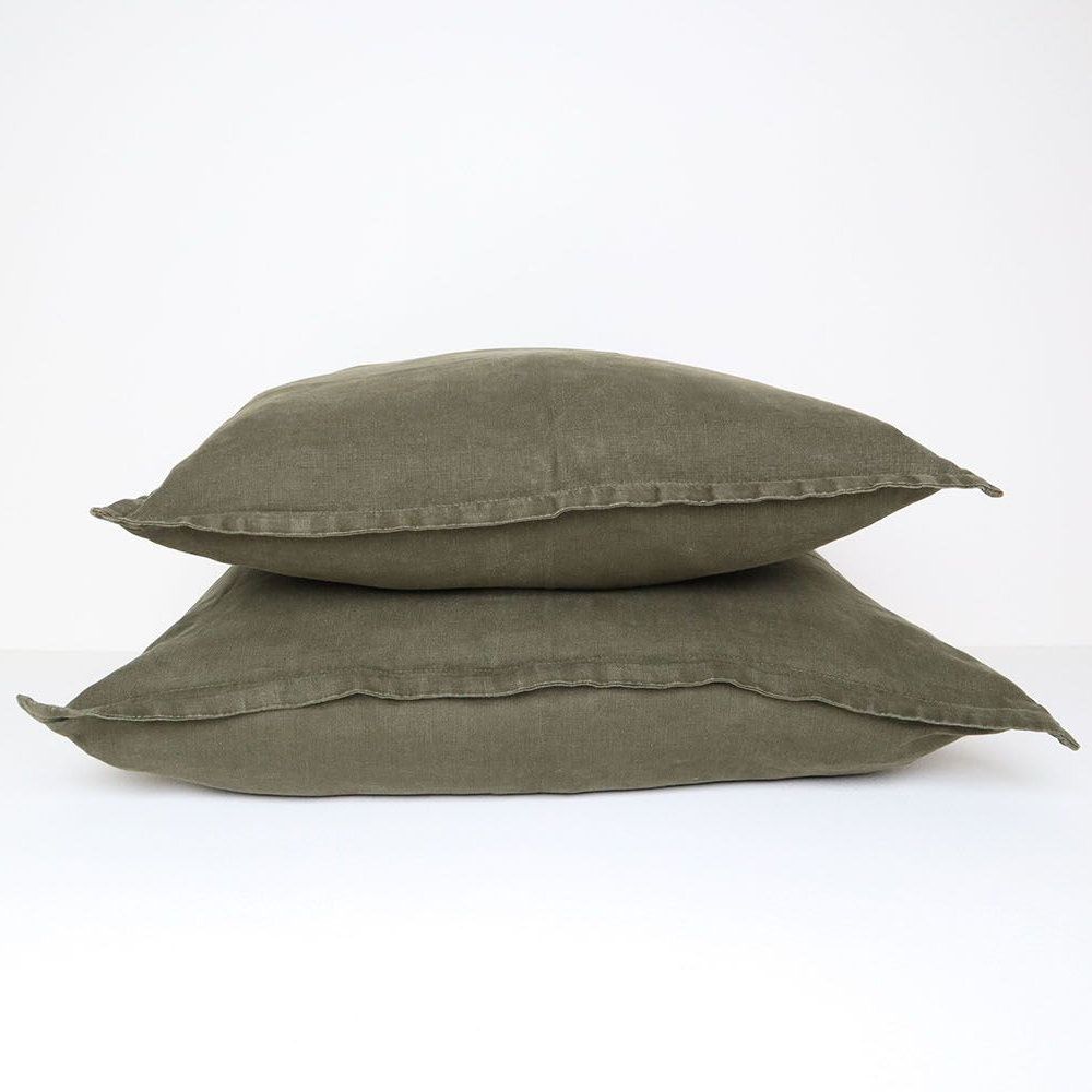 CLASSIC LINEN CUSHION OLIVE GREEN 60x60