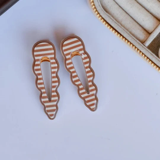 Cassia Clips