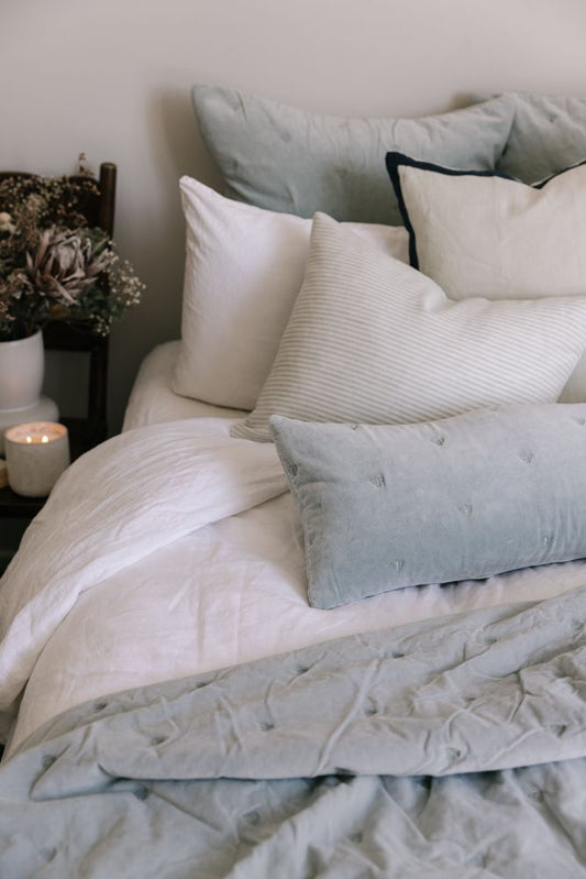 MASON BEE VELVET BREAKFAST CUSHION SKY GREY 30x60